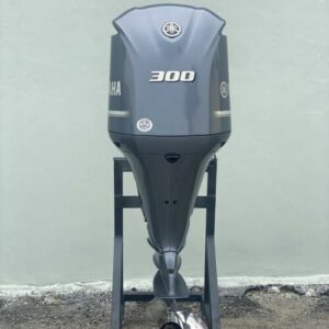 2018 Yamaha 300 HP V6 EFI 4 Stroke 25″ (Extra Long Shaft) Outboard Motor